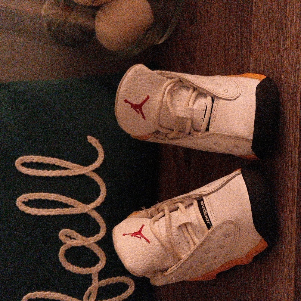 Baby 5C Jordan's Gold and White
